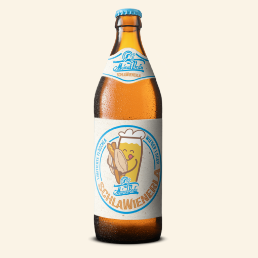 Eine Euro-Bierflasche 500 ml mit hellem Etikett mit einer Illustration von einem Comic-Bierglas, dass ein paar Wiener im Brötchen umarmt.